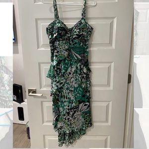 Flowy green dress size 8